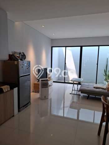 For Sale Rumah 3 Kamar Lokasi Strategis Bagus dan Strategis di Karang Tengah For Sale Rumah 3 Kamar Lokasi Strategis Bagus dan Strategis di Karang Tengah