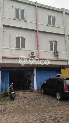 Ruko Bagus Dijual LB 430m2 Lokasi Strategis Jakarta Barat Area Cocok untuk Berbisnis Ruko Bagus Dijual LB 430m2 Lokasi Strategis Jakarta Barat Area Cocok untuk Berbisnis