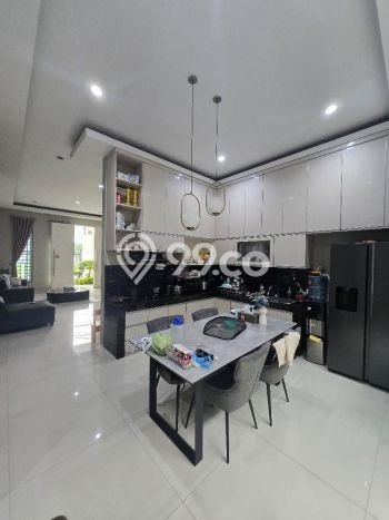 Rumah Elit Modern Tanpa Renovasi di Duta Garden Tangerang Rumah Elit Modern Tanpa Renovasi di Duta Garden Tangerang