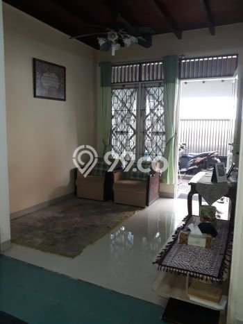 Jual Rumah Strategis Bagus Punya 3 KT di Cinere Depok SHM Jual Rumah Strategis Bagus Punya 3 KT di Cinere Depok SHM