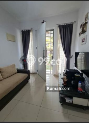 Rumah Strategis dengan 3 Kamar Tidur dan 2 Kamar Mandi di Kawasan Green Lake City, Jakarta Barat Rumah Strategis dengan 3 Kamar Tidur dan 2 Kamar Mandi di Kawasan Green Lake City, Jakarta Barat