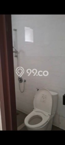 Disewakan! Rumah 4 Kamar Tidur &
3 Kamar Mandi di Green Lake City, Jakarta Barat Disewakan! Rumah 4 Kamar Tidur &
3 Kamar Mandi di Green Lake City, Jakarta Barat