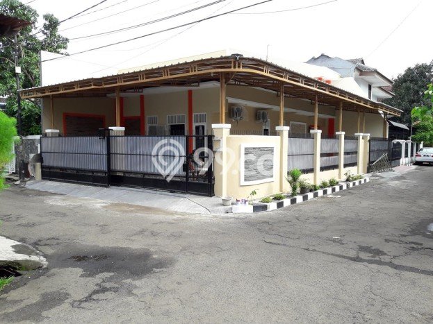 For Sale! Luxury House LT 170m2 Desain Elegan di Klender For Sale! Luxury House LT 170m2 Desain Elegan di Klender