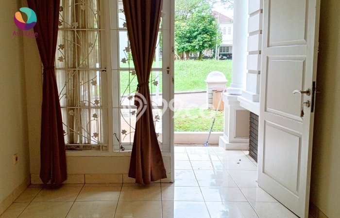 Rumah Luas Asri 4 KT Siap Huni di Legenda Wisata Jakarta Timur Rumah Luas Asri 4 KT Siap Huni di Legenda Wisata Jakarta Timur