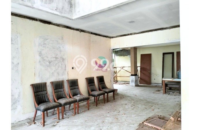Rumah Elit Modern Siap Huni di Legenda Wisata Jakarta Timur Rumah Elit Modern Siap Huni di Legenda Wisata Jakarta Timur