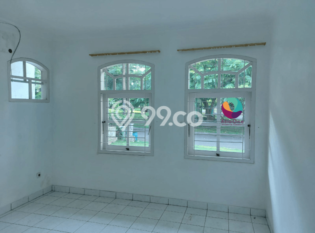 Rumah Kontrakan Jakarta Timur LT 240m2 LB 150m2 Kawasan Kota Wisata Rumah Kontrakan Jakarta Timur LT 240m2 LB 150m2 Kawasan Kota Wisata