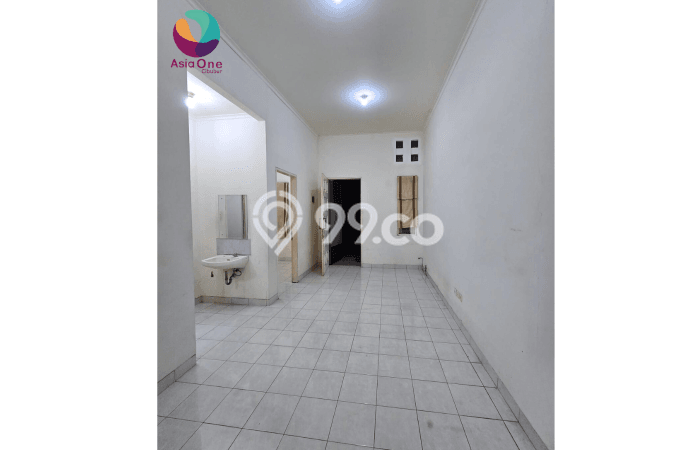 Disewakan! Rumah 2 Kamar Tidur &
1 Kamar Mandi di Kota Wisata, Bogor Disewakan! Rumah 2 Kamar Tidur &
1 Kamar Mandi di Kota Wisata, Bogor