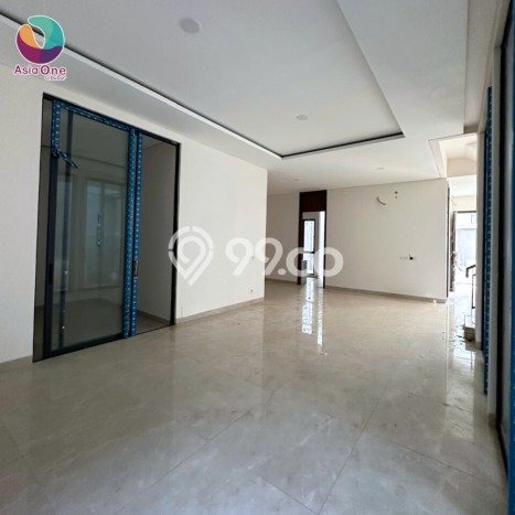 Rumah sewa siap huni 5 KT di Kota Wisata, Jakarta Timur Rumah sewa siap huni 5 KT di Kota Wisata, Jakarta Timur