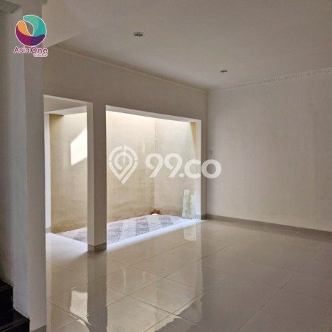 Jual Rumah Eksklusif 4 KT di Kota Wisata, Jakarta Timur Jual Rumah Eksklusif 4 KT di Kota Wisata, Jakarta Timur