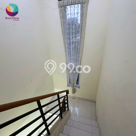 Rumah Modern 4 KT di Legenda Wisata Jakarta Timur Unfurnished Rumah Modern 4 KT di Legenda Wisata Jakarta Timur Unfurnished