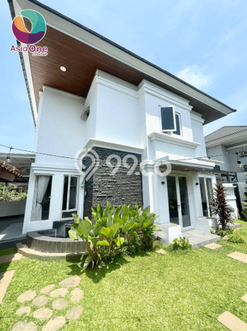 Dijual Rumah Luas Megah Dengan View Eksklusif di Kota Wisata, Jakarta Timur Dijual Rumah Luas Megah Dengan View Eksklusif di Kota Wisata, Jakarta Timur