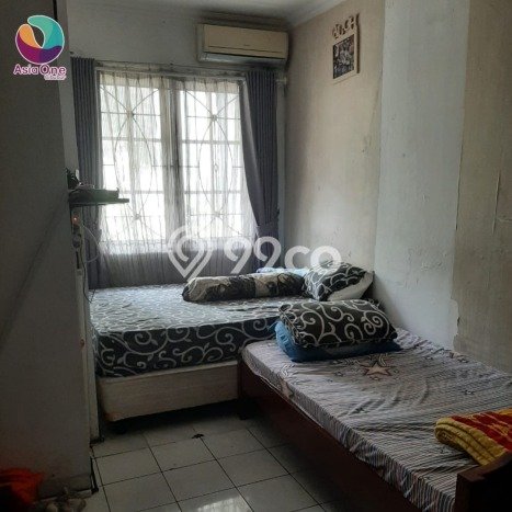 For Sale Hunian Rumah Terawat 5 KT di Legenda Wisata, Jakarta Timur For Sale Hunian Rumah Terawat 5 KT di Legenda Wisata, Jakarta Timur