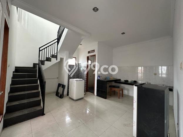 HUNIAN PILIHAN! Rumah area , Luas 247m2m² LB 209m2m² HUNIAN PILIHAN! Rumah area , Luas 247m2m² LB 209m2m²