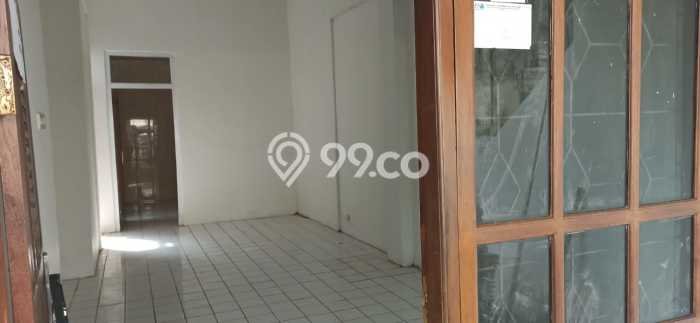 Rumah 4 Kamar Lokasi Nyaman di Cileunyi, Bandung Rumah 4 Kamar Lokasi Nyaman di Cileunyi, Bandung