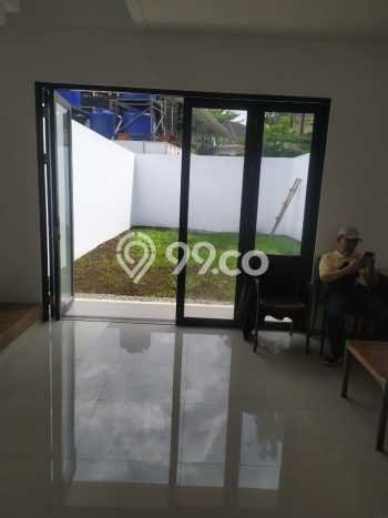 Dijual Rumah 4 Kamar Lokasi Strategis Bagus dan Strategis di Arcamanik Dijual Rumah 4 Kamar Lokasi Strategis Bagus dan Strategis di Arcamanik