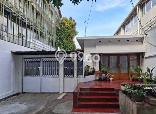 Siap Huni Rumah Mewah 11 Kamar di Coblong Dekat ke Mana Pun Siap Huni Rumah Mewah 11 Kamar di Coblong Dekat ke Mana Pun