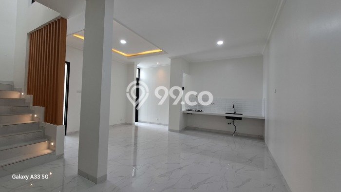 Dijual Rumah Premium dengan Fasilitas Sekitar Lengkap di Cinere, Depok Dijual Rumah Premium dengan Fasilitas Sekitar Lengkap di Cinere, Depok