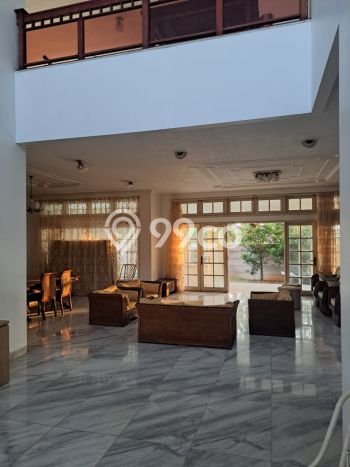 Jual Rumah Luas Elegan Dengan View Cantik di Pangkalan Jati, Depok Jual Rumah Luas Elegan Dengan View Cantik di Pangkalan Jati, Depok