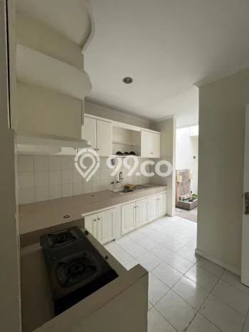 Sewa Rumah Harga Terjangkau di Lebak Bulus Jakarta Selatan Punya 5 Kamar Tidur Sewa Rumah Harga Terjangkau di Lebak Bulus Jakarta Selatan Punya 5 Kamar Tidur