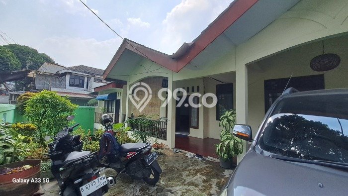 Rumah Luxury Modern Tanpa Renovasi di Pondok Labu Jakarta Selatan Rumah Luxury Modern Tanpa Renovasi di Pondok Labu Jakarta Selatan