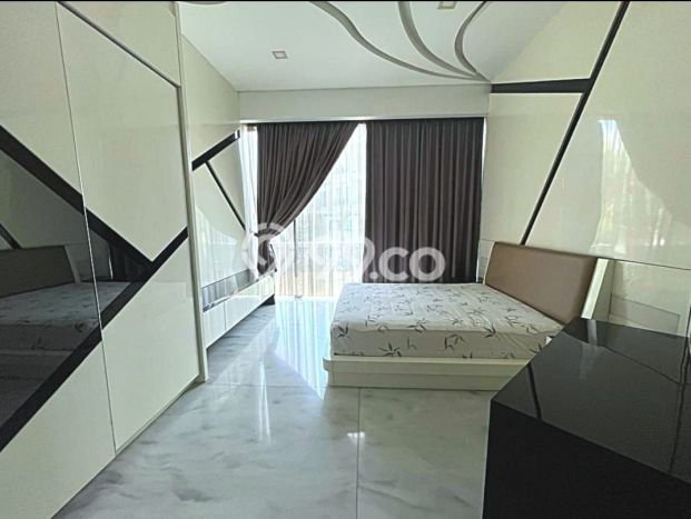 Rumah Elit Modern Tanpa Renovasi di Pantai Indah Kapuk Jakarta Utara Rumah Elit Modern Tanpa Renovasi di Pantai Indah Kapuk Jakarta Utara