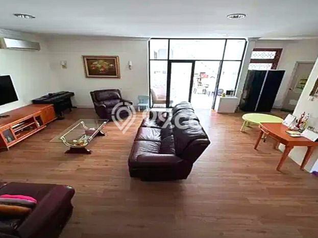 For Sale! Premium House LT 200m2 Desain Elegan di Muara Karang For Sale! Premium House LT 200m2 Desain Elegan di Muara Karang