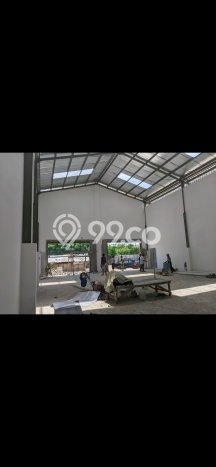 Unit Gudang Disewakan di Dadap di Area Ramai & Strategis Unit Gudang Disewakan di Dadap di Area Ramai & Strategis