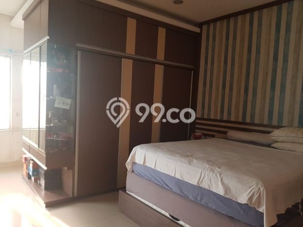 Jual Rumah Luas Elegan Dengan View Eksklusif di Daan Mogot, Jakarta Barat Jual Rumah Luas Elegan Dengan View Eksklusif di Daan Mogot, Jakarta Barat