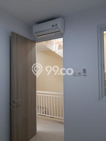 Rumah Luas Asri 3 KT Siap Huni di Jelambar Jakarta Barat Rumah Luas Asri 3 KT Siap Huni di Jelambar Jakarta Barat