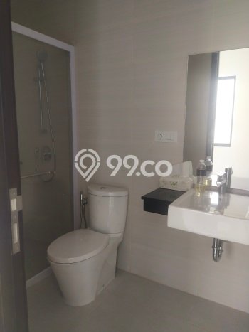 Disewakan! Rumah 3 Kamar Tidur &
3 Kamar Mandi di Pantai Indah Kapuk, Jakarta Utara Disewakan! Rumah 3 Kamar Tidur &
3 Kamar Mandi di Pantai Indah Kapuk, Jakarta Utara
