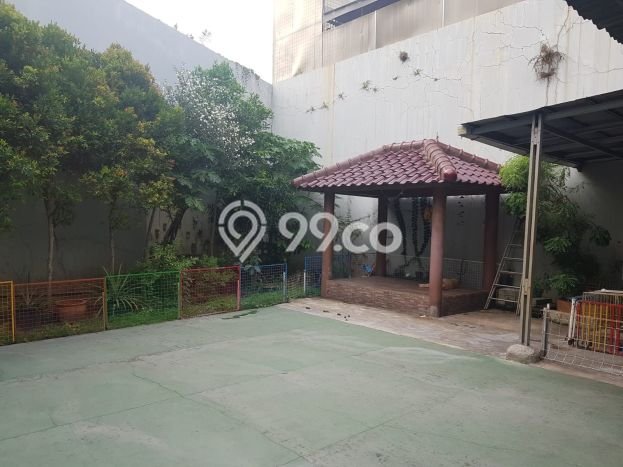 Jual Rumah Luas Elegan Dengan View Eksklusif di Daan Mogot, Jakarta Barat Jual Rumah Luas Elegan Dengan View Eksklusif di Daan Mogot, Jakarta Barat