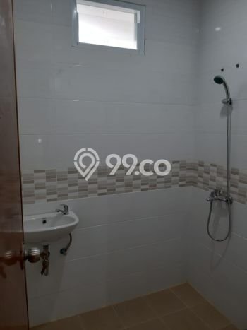 Rumah Luas Asri 3 KT Siap Huni di Jelambar Jakarta Barat Rumah Luas Asri 3 KT Siap Huni di Jelambar Jakarta Barat