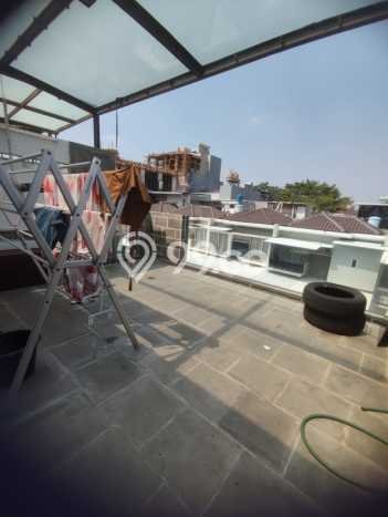 Hunian Elit LB 200m2 Siap Pakai Desain Elegan di Daan Mogot, Jakarta Barat Hunian Elit LB 200m2 Siap Pakai Desain Elegan di Daan Mogot, Jakarta Barat