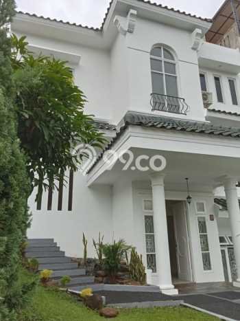 Rumah Elit LB 350m2 Siap Pakai Desain Elegan di Bukit Sentul, Bogor Rumah Elit LB 350m2 Siap Pakai Desain Elegan di Bukit Sentul, Bogor