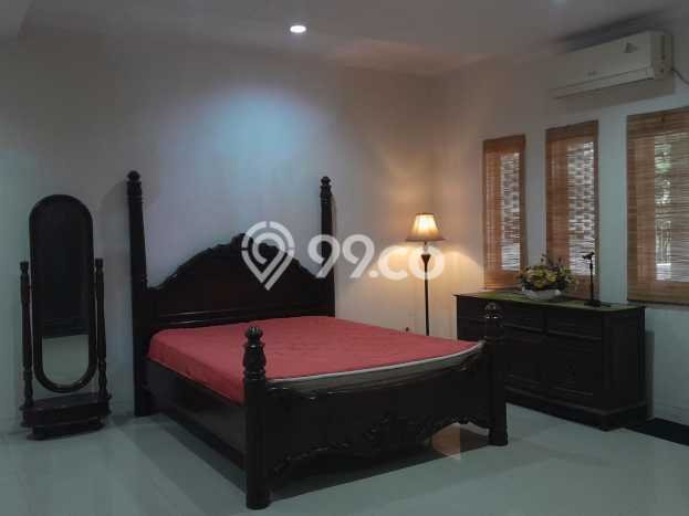Rumah Elit LB 350m2 Siap Pakai Desain Elegan di Bukit Sentul, Bogor Rumah Elit LB 350m2 Siap Pakai Desain Elegan di Bukit Sentul, Bogor
