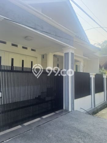 Dijual Rumah Strategis Bagus Punya 3 KT di Depok Cirebon SHM Dijual Rumah Strategis Bagus Punya 3 KT di Depok Cirebon SHM