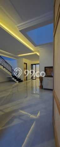 Rumah Luxury Modern Tanpa Renovasi di Cibubur Depok Rumah Luxury Modern Tanpa Renovasi di Cibubur Depok