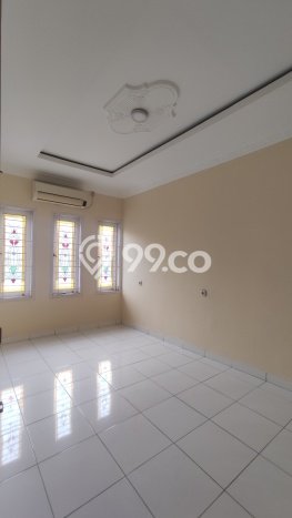 For Sale Rumah 4 Kamar Lokasi Ideal Nyaman dan Strategis di Jatisampurna For Sale Rumah 4 Kamar Lokasi Ideal Nyaman dan Strategis di Jatisampurna