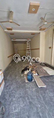 Ruko Disewa di Cirebon dengan LB 160m2 Area Komersial Ramai Ruko Disewa di Cirebon dengan LB 160m2 Area Komersial Ramai