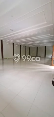 Komersial Disewa di Cirebon dengan LB 600m2 Area Komersial Ramai Komersial Disewa di Cirebon dengan LB 600m2 Area Komersial Ramai
