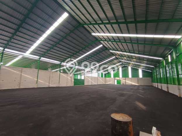 Disewakan Gudang di Kawasan Ramai Cirebon Barat Luas 2300m2 Disewakan Gudang di Kawasan Ramai Cirebon Barat Luas 2300m2