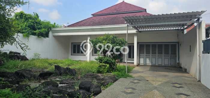 Rumah LT 1100m2m² Newly Renovated di , Dekat Supermarket, Cirebon Rumah LT 1100m2m² Newly Renovated di , Dekat Supermarket, Cirebon