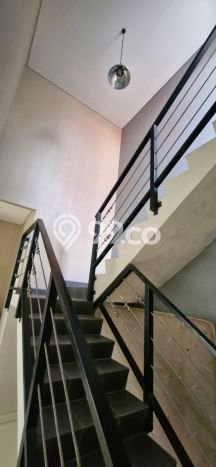 Rumah Kontrakan Cirebon LT 140m2 LB 250m2 Kawasan Cirebon Kota Rumah Kontrakan Cirebon LT 140m2 LB 250m2 Kawasan Cirebon Kota