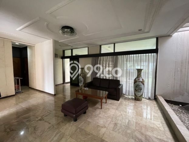 Ready to Use! Luxury House LT 930m2 Desain Elegan di Cirebon Kota Ready to Use! Luxury House LT 930m2 Desain Elegan di Cirebon Kota