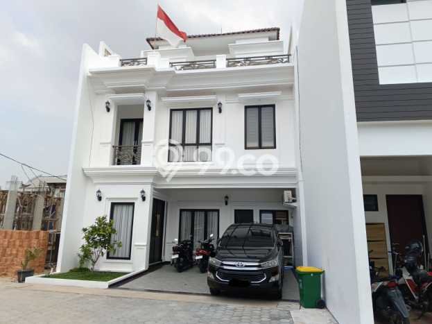 Dijual Cepat Rumah Favorit Siap Huni LB 110m2 di Duren Sawit, Jakarta Timur Dijual Cepat Rumah Favorit Siap Huni LB 110m2 di Duren Sawit, Jakarta Timur