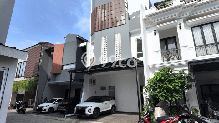 Dijual Rumah 4 Kamar Lokasi Ideal Bagus dan Strategis di Duren Sawit Dijual Rumah 4 Kamar Lokasi Ideal Bagus dan Strategis di Duren Sawit