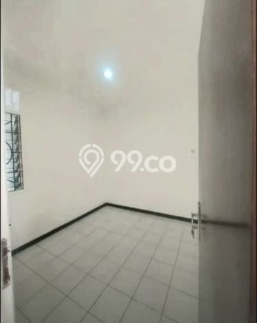 UNIT SPESIAL! Rumah area Sektor 7C-Gading Serpong, 1 KM, Akses Fasilitas, Luas 108m² Bangunan 46m² UNIT SPESIAL! Rumah area Sektor 7C-Gading Serpong, 1 KM, Akses Fasilitas, Luas 108m² Bangunan 46m²