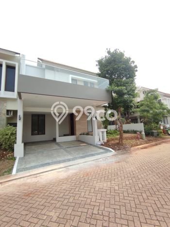 Rumah Mewah Akses Mudah di Tangerang Selatan Rumah Mewah Akses Mudah di Tangerang Selatan