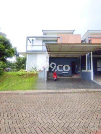 Rumah Mewah Akses Mudah di Tangerang Selatan Rumah Mewah Akses Mudah di Tangerang Selatan