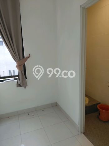 Disewakan! Rumah 4 Kamar Tidur &
2 Kamar Mandi di Graha Raya, Tangerang Disewakan! Rumah 4 Kamar Tidur &
2 Kamar Mandi di Graha Raya, Tangerang